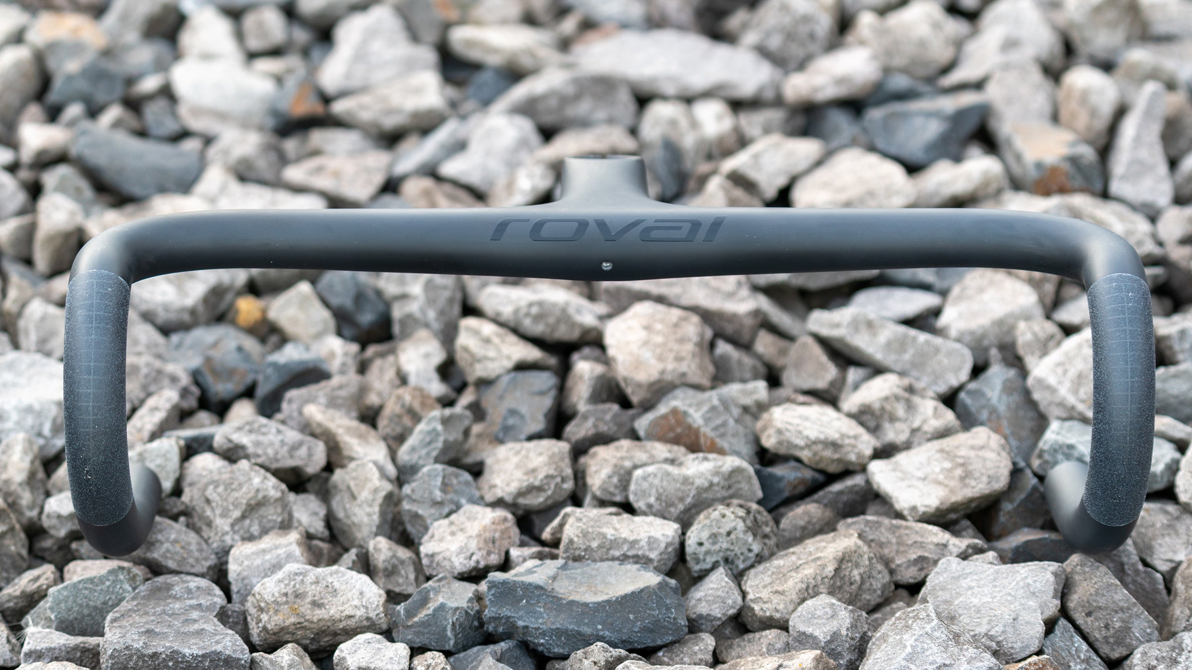 Roval drops bars with Alpinist cockpit combo and seatpost