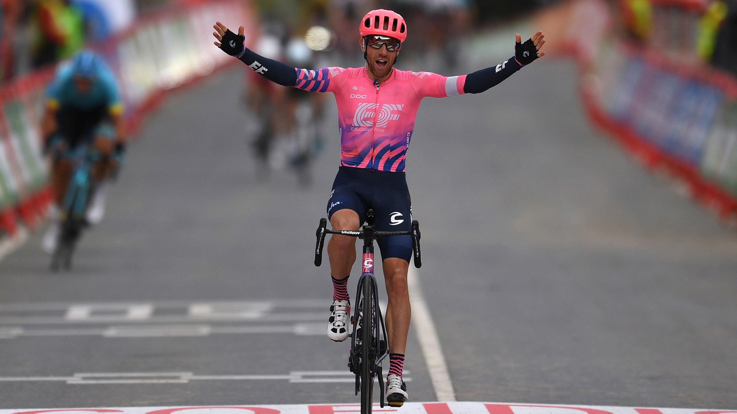 Michael Woods (EF Pro Cycling) won stage 7 of the 2020 Vuelta a España