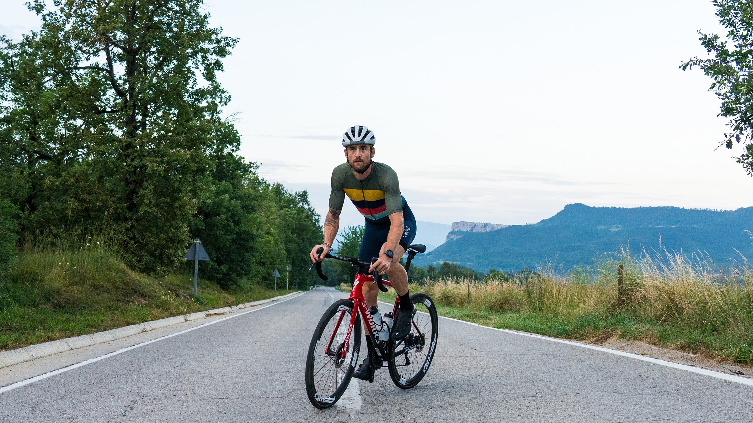 Jack Thompson climbing.