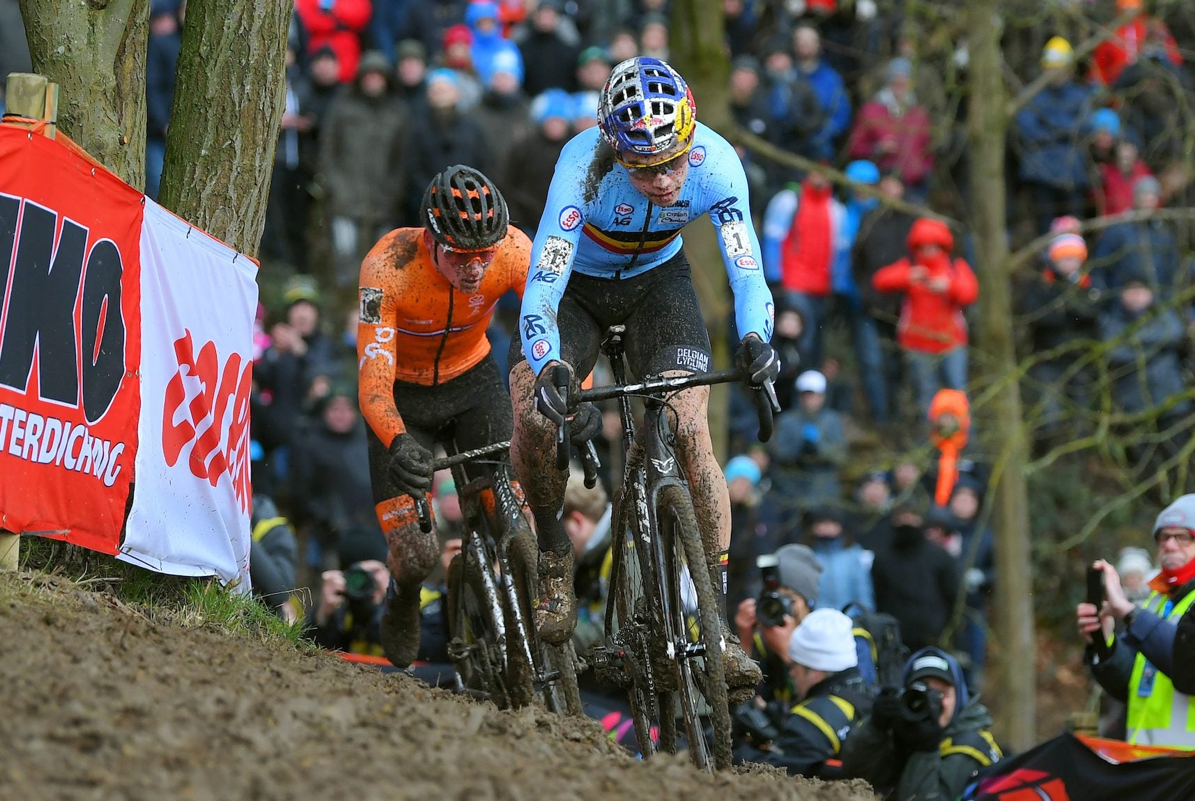 Wout van Aert leads Mathieu van der Poel at the 2021 UCI World Cyclocross Championships.