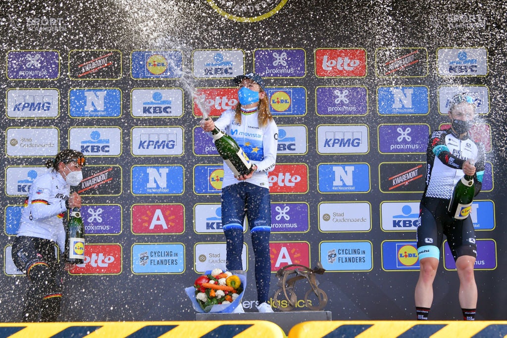 Annemiek van Vleuten won her second Tour of Flanders title in 2021