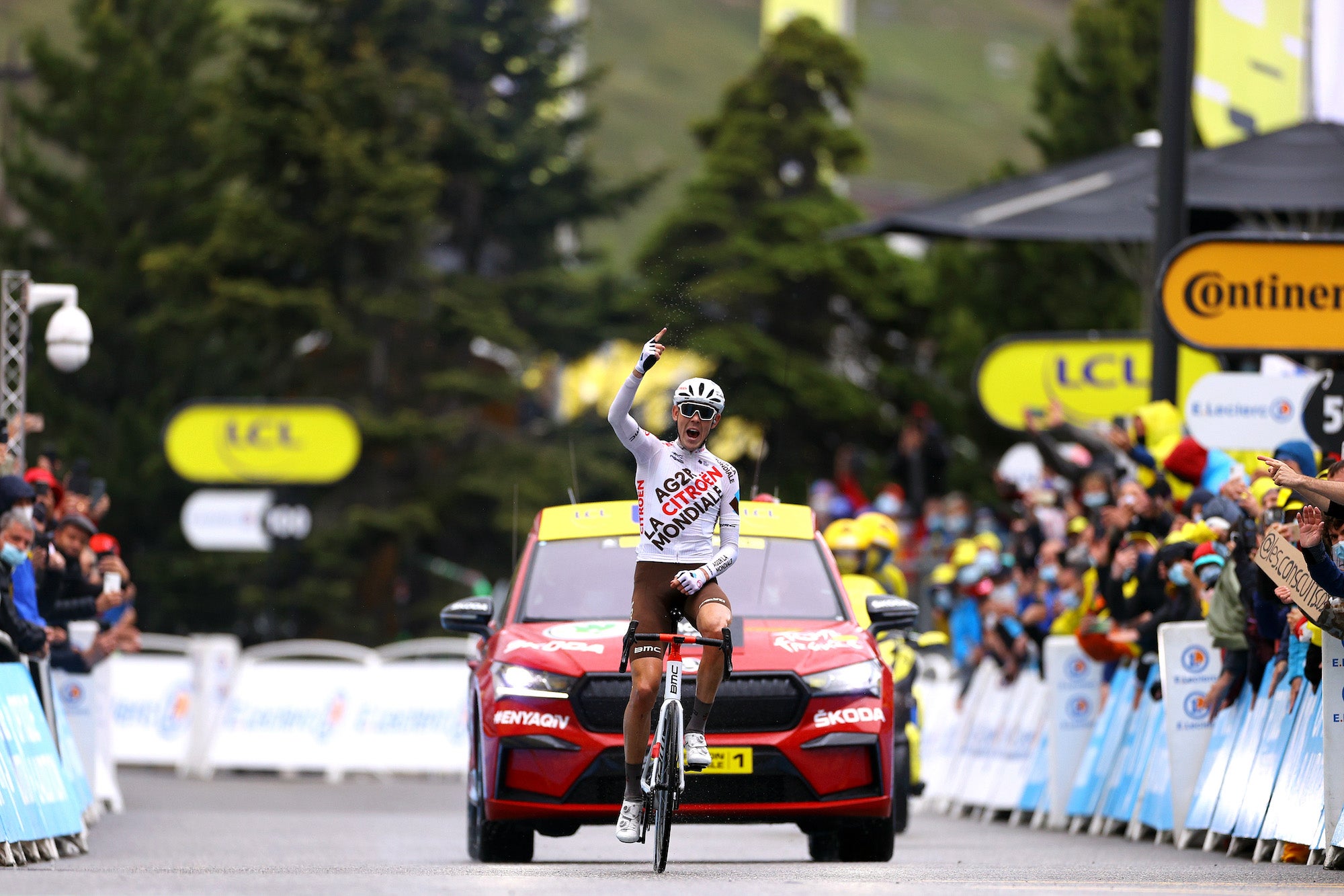 TIGNES, FRANCE - JULY 04: Ben O'connor of Australia and AG2R Citroën Team stage winner celebrates at arrival during the 108th Tour de France 2021, Stage 9 a 144,9km stage from Cluses to Tignes - Montée de Tignes 2107m / @LeTour / #TDF2021 / on July 04, 2021 in Tignes, France. (Photo by Tim de Waele/Getty Images)