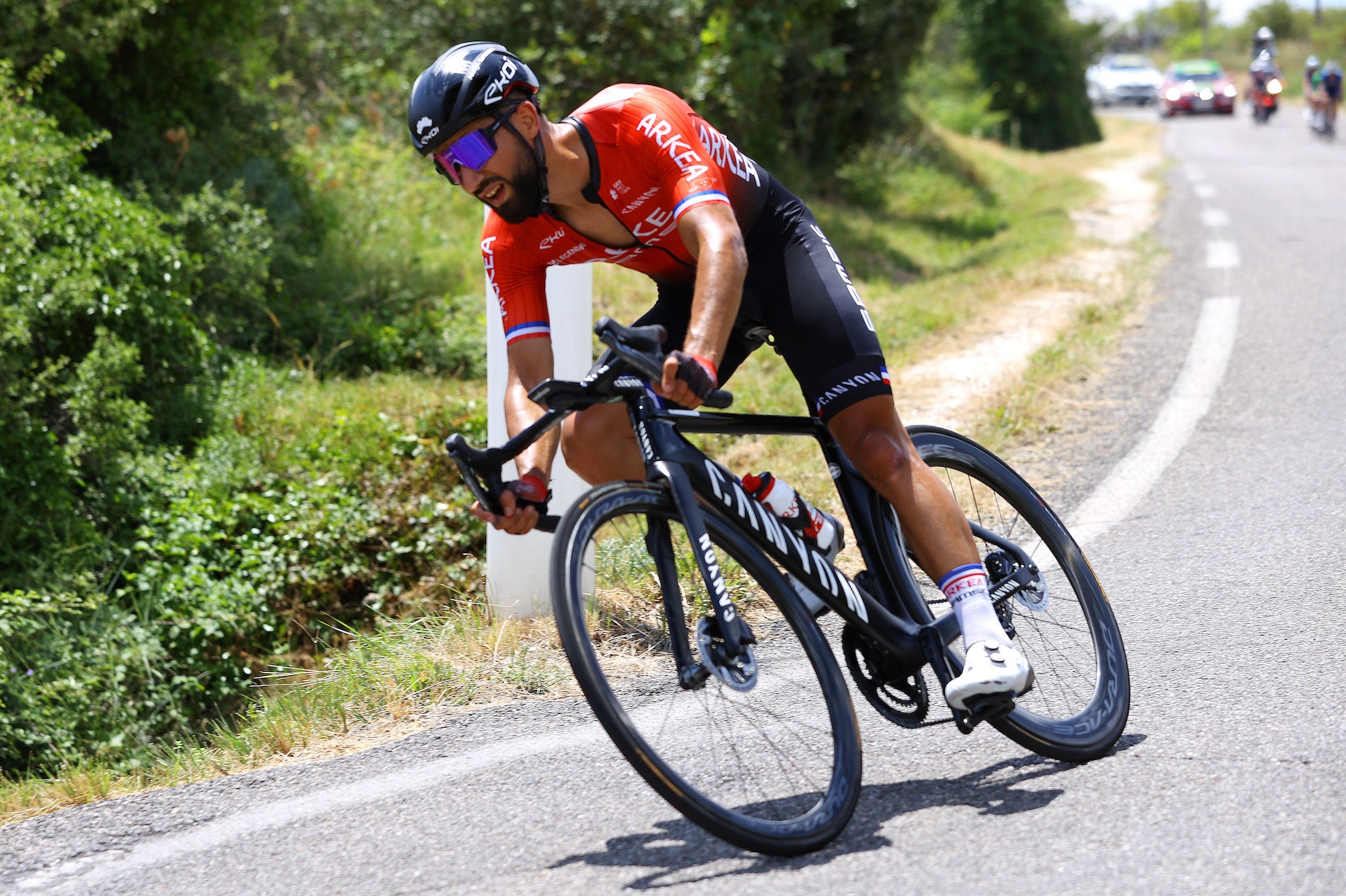Nacer Bouhanni suffered a training crash in Spain