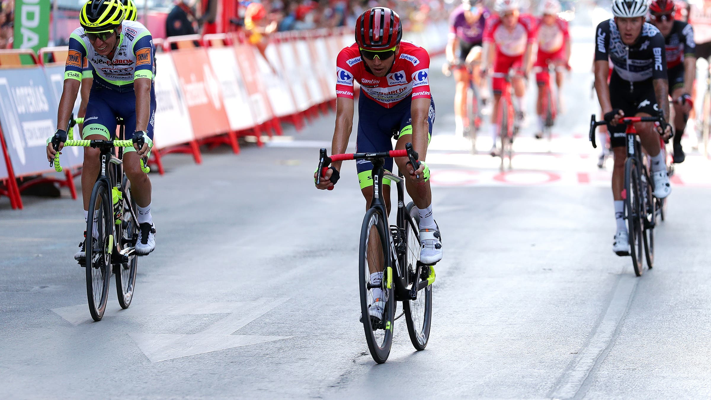 Rein Taaramäe ceded 2:21 and plummeted to 27th place after being caught in a crash on stage 5 of the 2021 Vuelta a España.