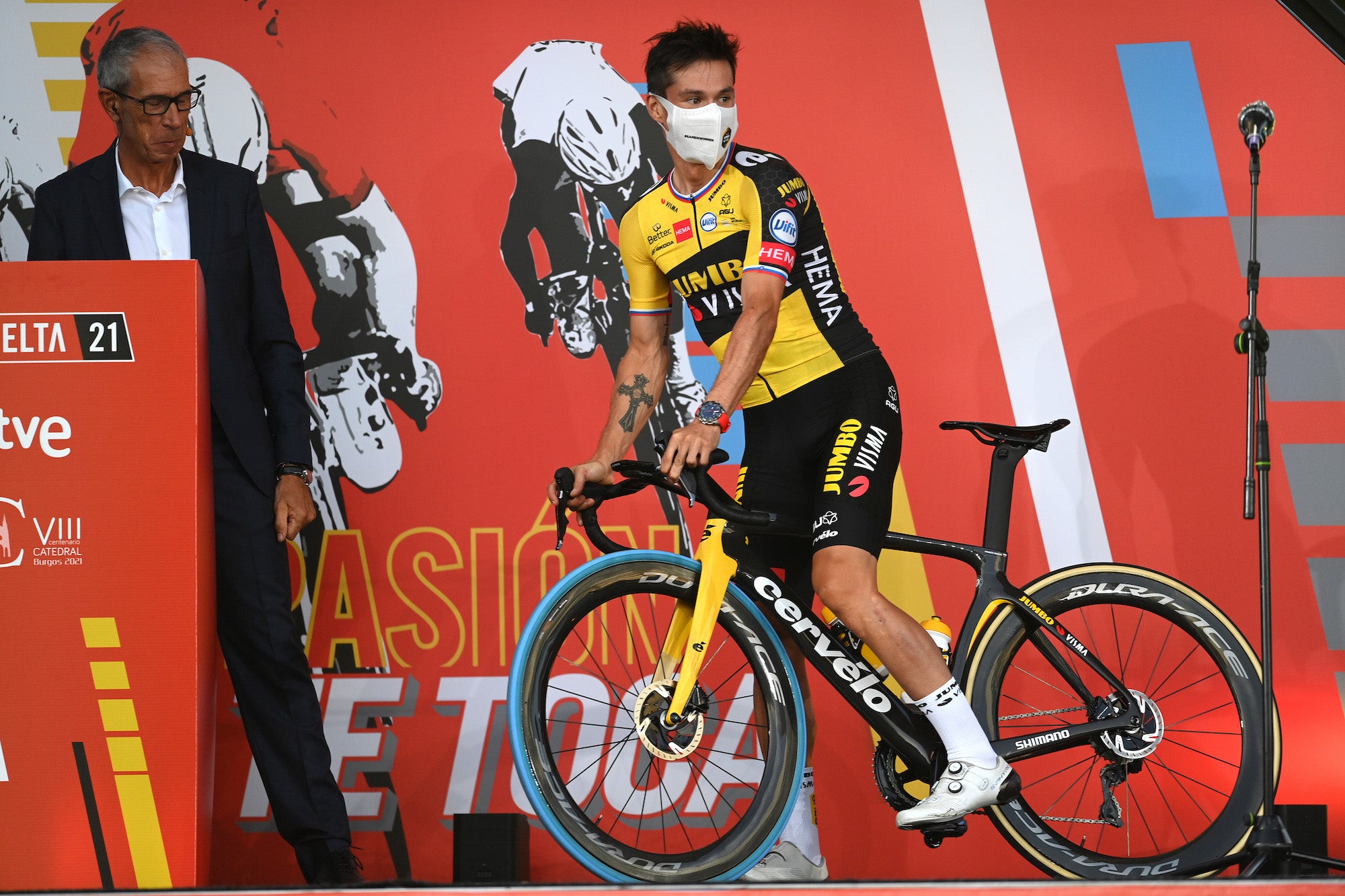 BURGOS, SPAIN - AUGUST 12: Primoz Roglic of Slovenia and Team Jumbo - Visma during the 76th Tour of Spain 2021 - Team Presentation / @lavuelta / #LaVuelta21 / #CapitalMundialdelCiclismo / #catedral2021 / on August 12, 2021 in Burgos, Spain. (Photo by Stuart Franklin/Getty Images)