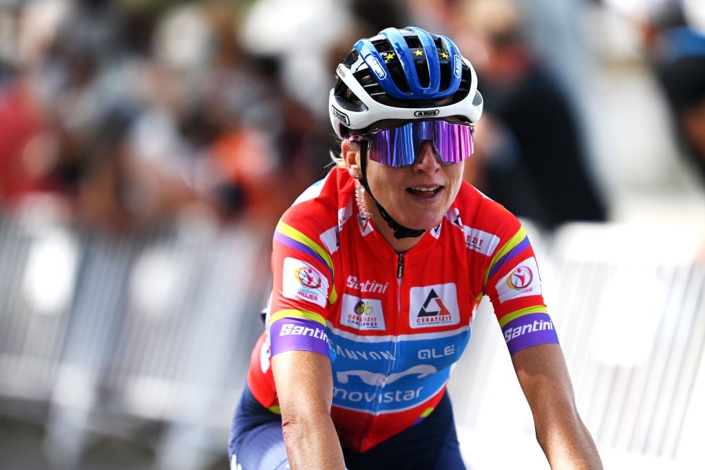 Annemiek van Vleuten wears the leader's jersey at Challenge by La Vuelta