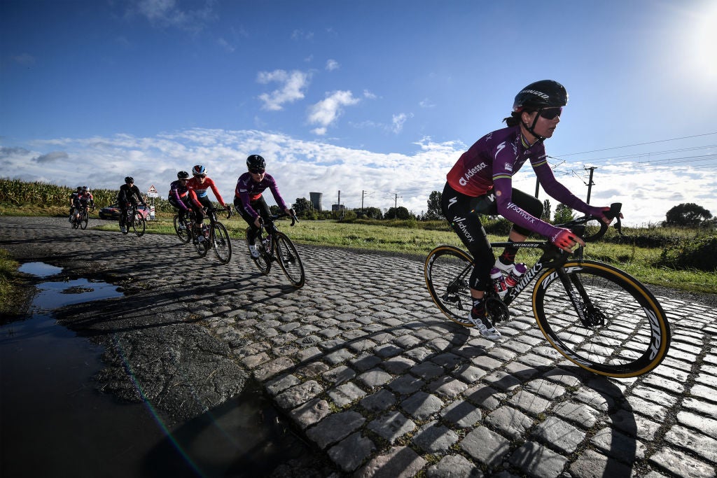 The SD Worx team recon Paris-Roubaix