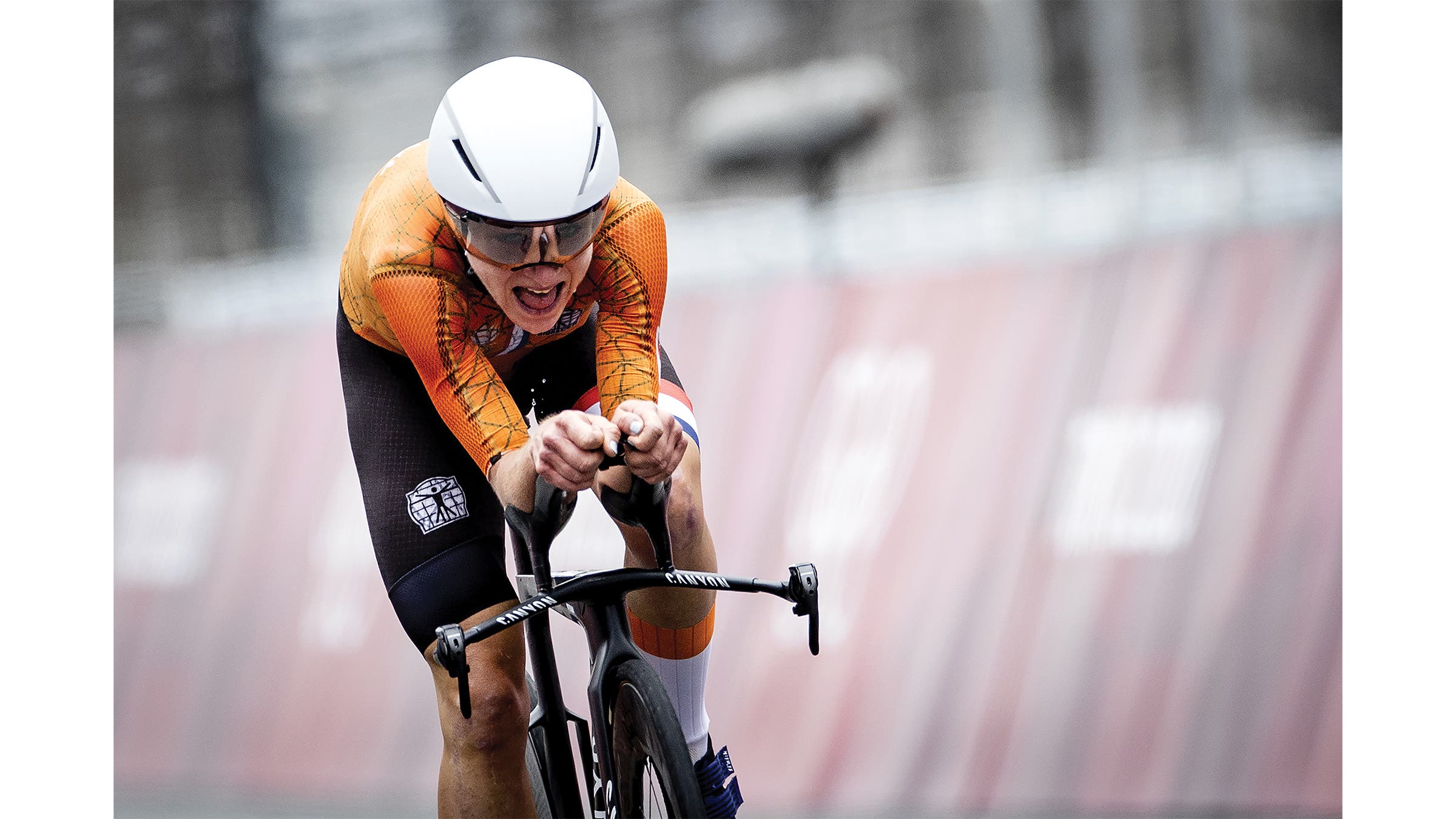 Annemiek competing in the time trial at the Tokyo Olympics
