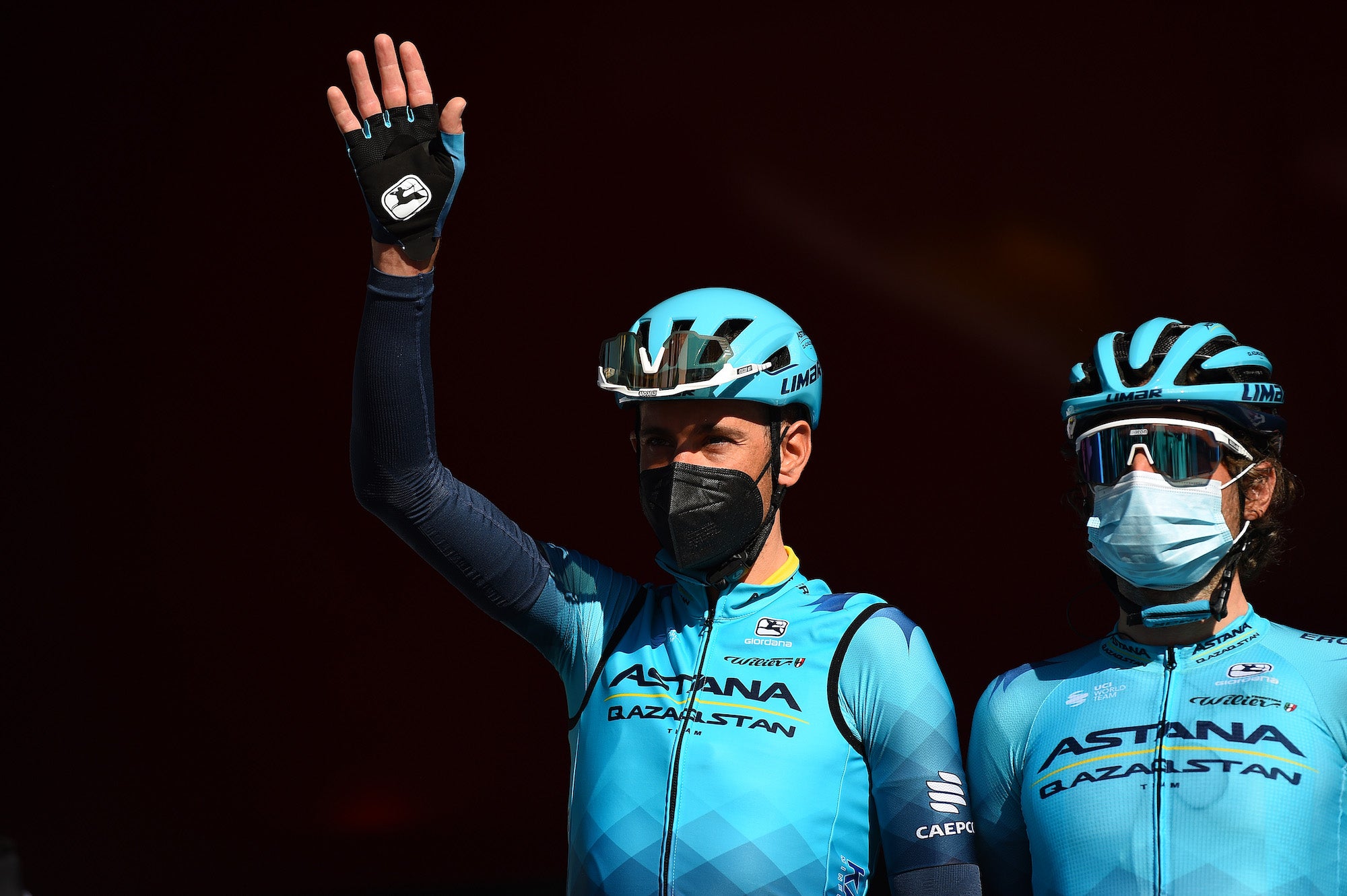 Vincenzo Nibali, shown here at his season debut at the Volta a Valenciana, is the latest omicron case to hit the peloton.