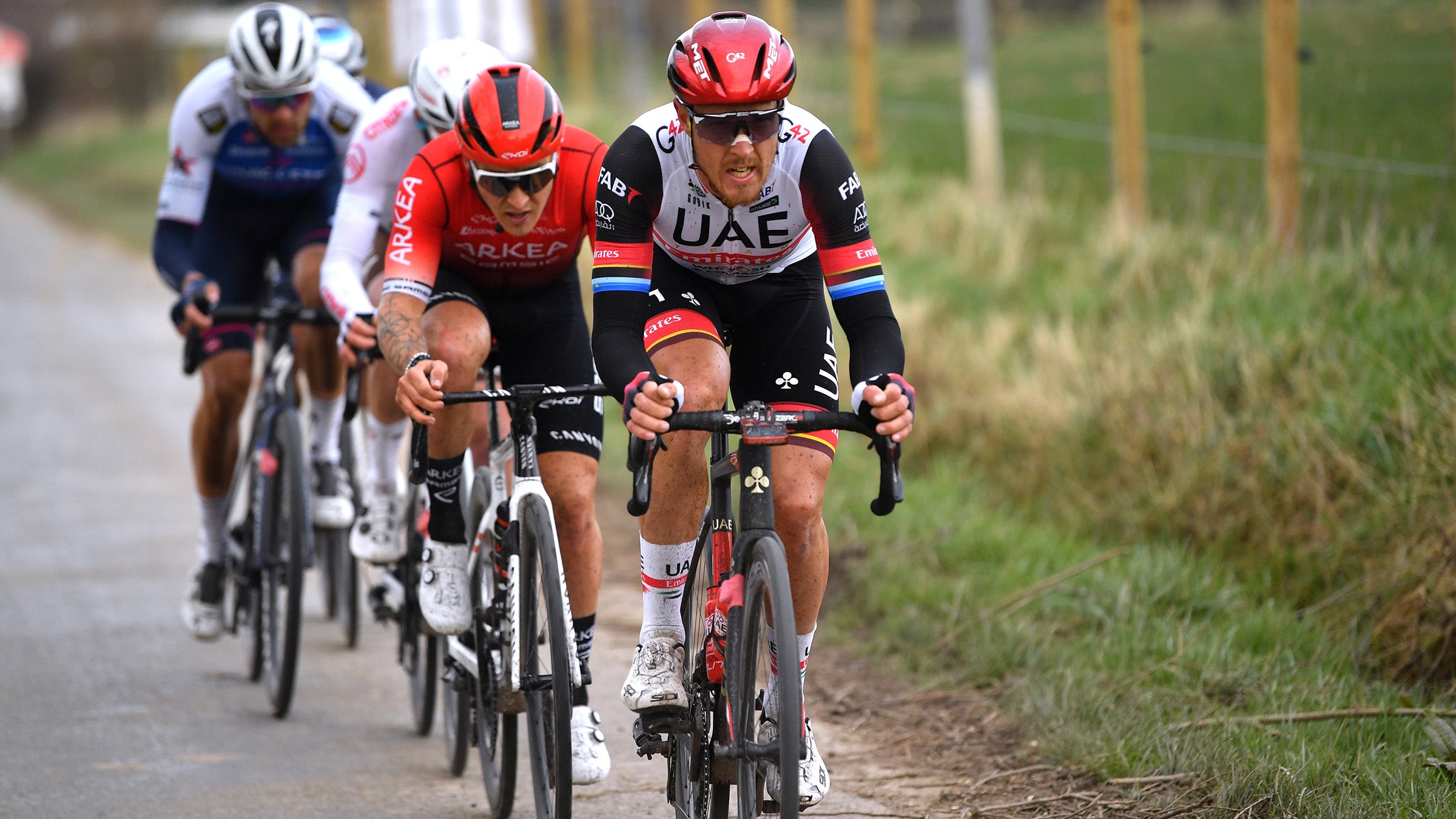 Matteo Trentin won the 2022 Le Samyn ahead of Hugo Hofstetter.