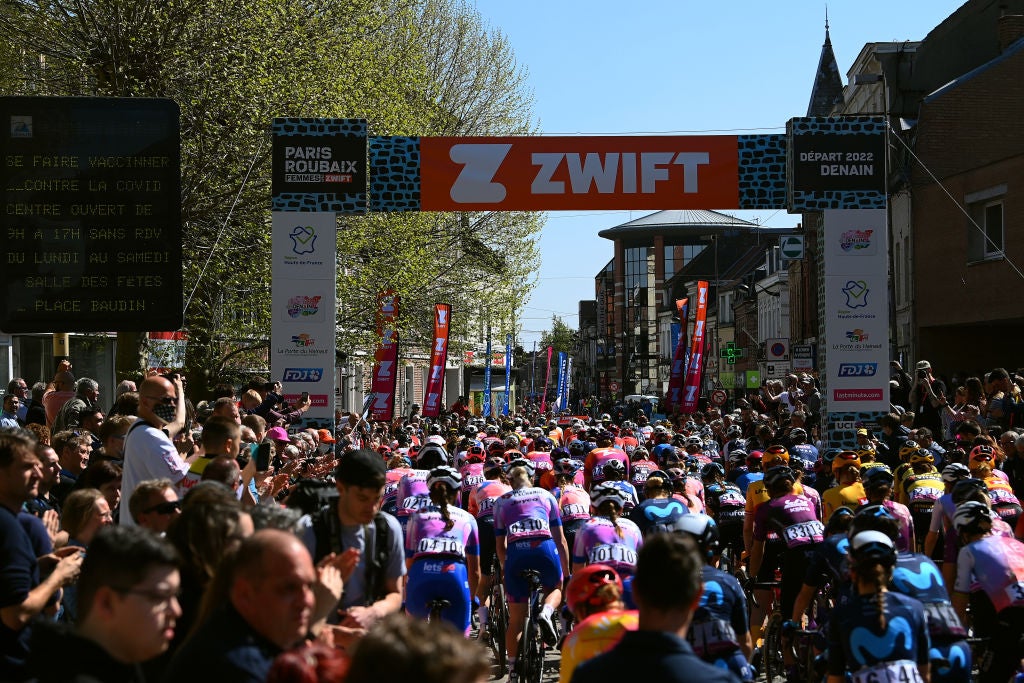ROUBAIX, FRANCE - APRIL 16: A general view of the peloton at Denain start city prior to the 2nd Paris-Roubaix 2022 - Women's Elite a 124,7km one day race from Denain to Roubaix / #ParisRoubaixFemmes / #ParisRoubaix / on April 16, 2022 in Roubaix, France. (Photo by Tim de Waele/Getty Images)