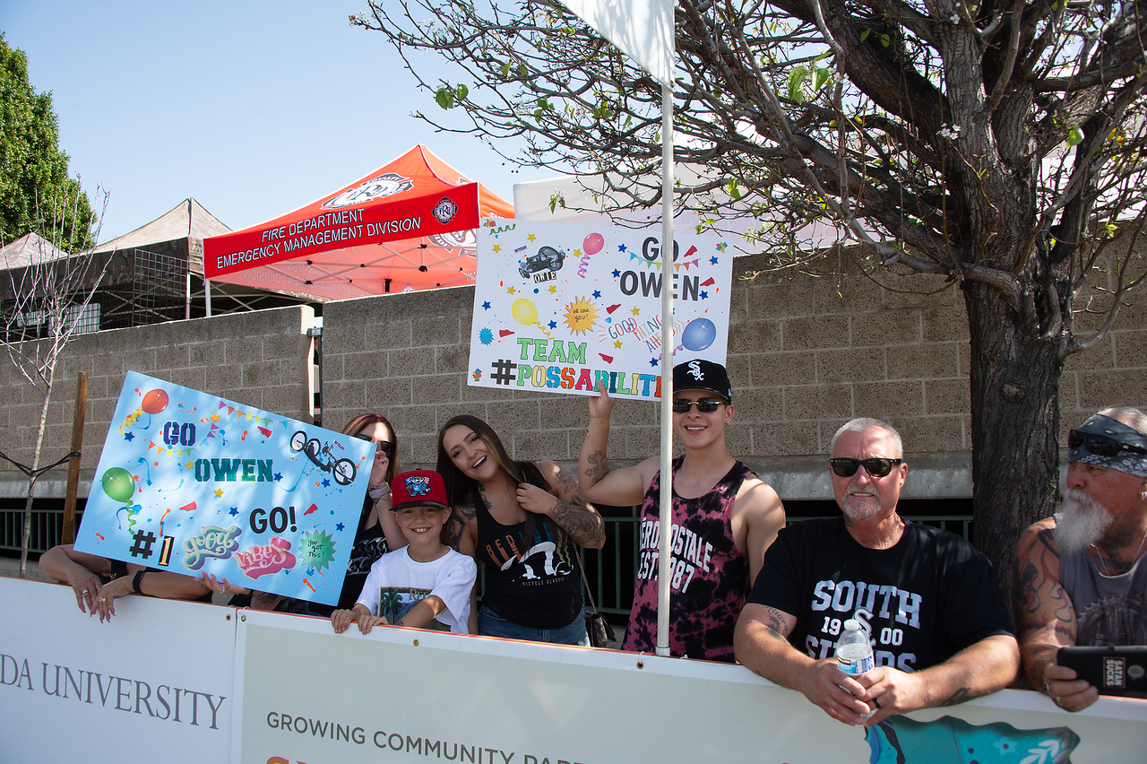 Roadside support for Owen Daniels