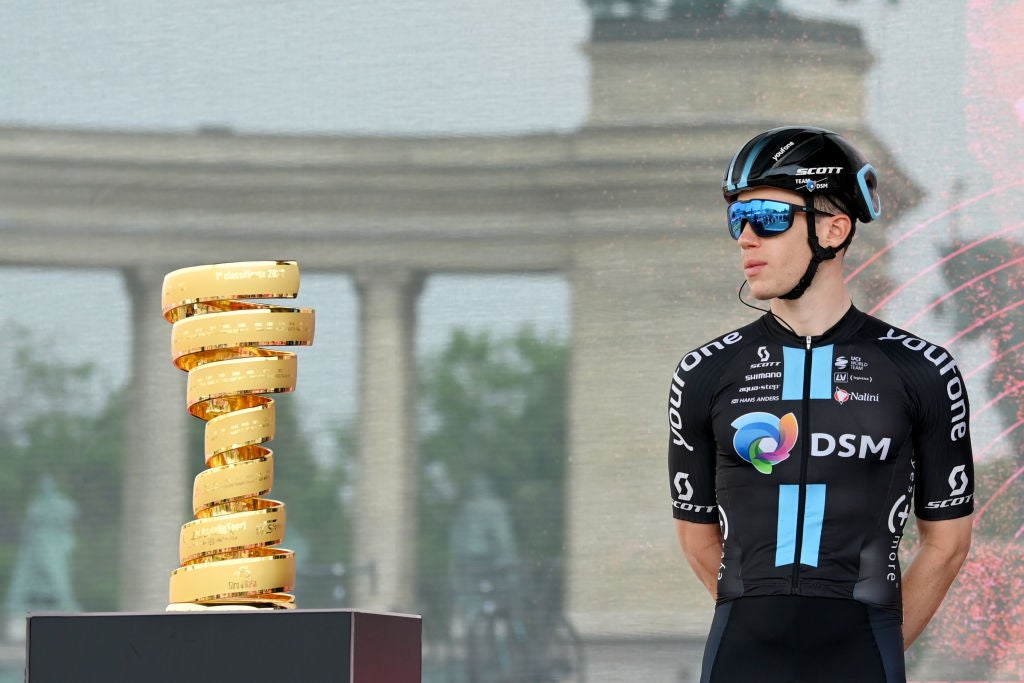 VISEGRAD, HUNGARY - MAY 06: Thymen Arensman of Netherlands and Team DSM during the 105th Giro d'Italia 2022, Stage 1 a 195km stage from Budapest to Visegrád 337m / #Giro / #WorldTour / on May 06, 2022 in Visegrad, Hungary. (Photo by Stuart Franklin/Getty Images)