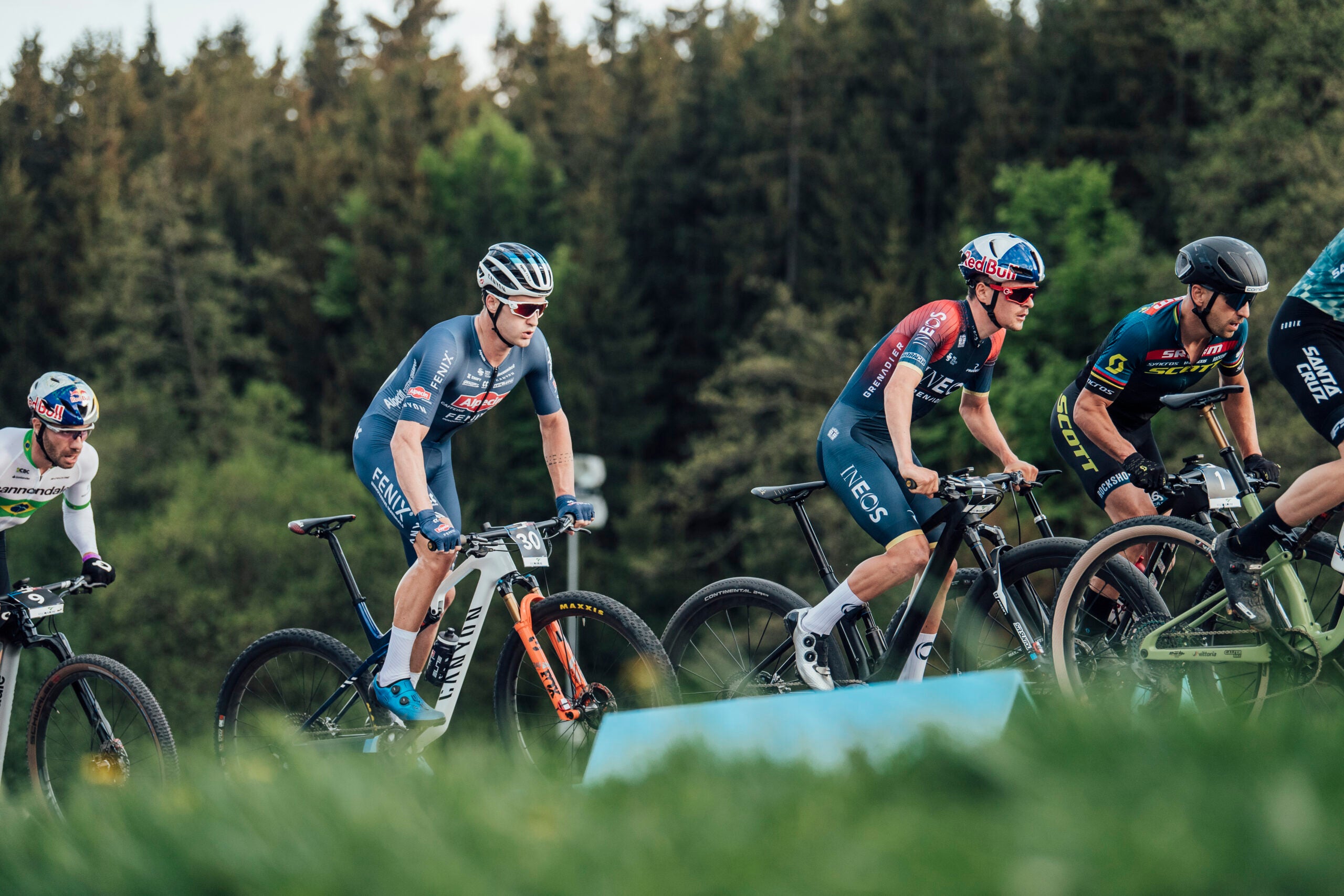 Thomas Pidcock performs at UCI XCC World Cup in Nove Mesto na Morave, Czech Republic on May 13, 2022 // Bartek Wolinski / Red Bull Content Pool // SI202205130480 // Usage for editorial use only //
