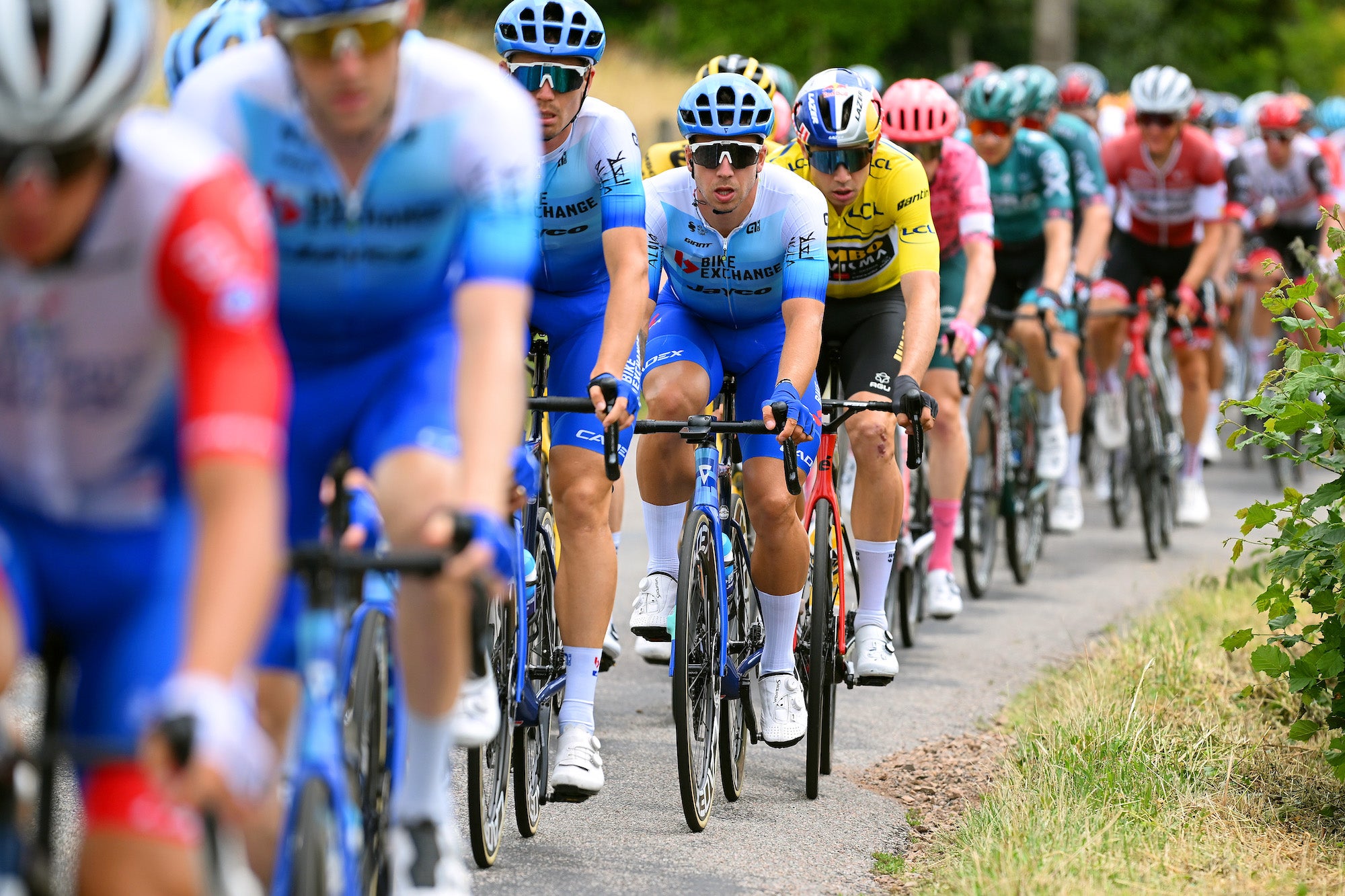 Teams across the peloton are reacting differently in the hunt for UCI points.