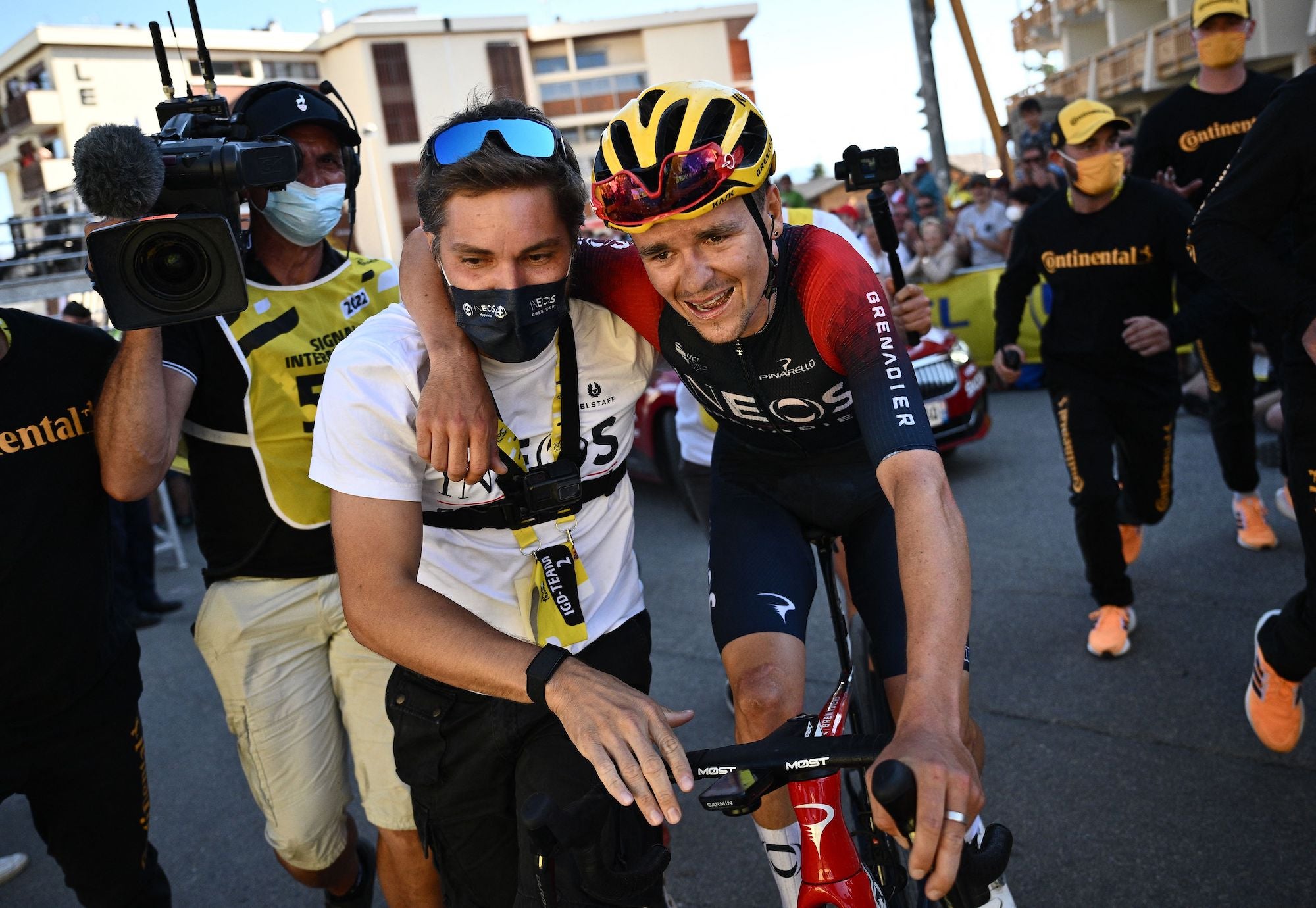 Tom Pidcock delivered a stunning victory Thursday on Alpe d'Huez.