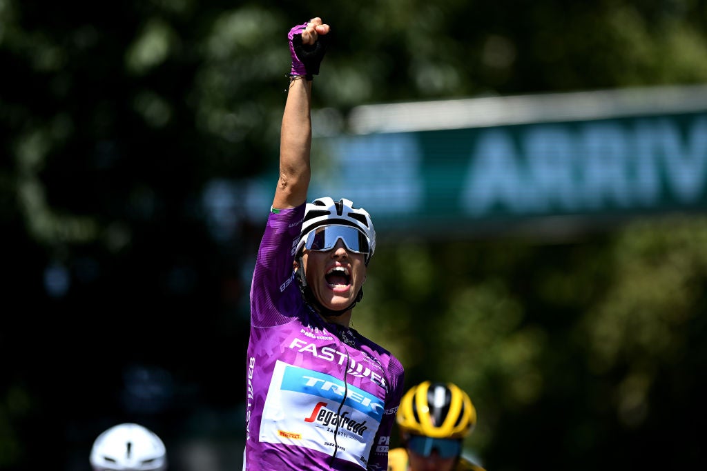 REGGIO EMILIA, ITALY - JULY 05: Elisa Balsamo of Italy and Team Trek - Segafredo purple points jersey celebrates winning during the 33rd Giro d'Italia Donne 2022, Stage 5 a 126,1km stage from Carpi  to Reggio Emilia / #GiroDonne / #UCIWWT / on July 05, 2022 in Reggio Emilia, Italy. (Photo by Dario Belingheri/Getty Images,)