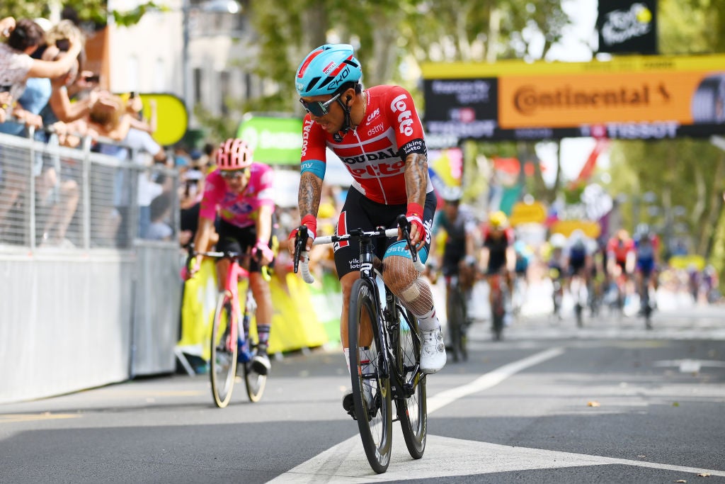 CAHORS, FRANCE - JULY 22: Caleb Ewan of Australia and Team Lotto Soudal crosses the finishing line during the 109th Tour de France 2022, Stage 19 a 188,3km stage from Castelnau-Magnoac to Cahors / #TDF2022 / #WorldTour / on July 22, 2022 in Cahors, France. (Photo by Tim de Waele/Getty Images)