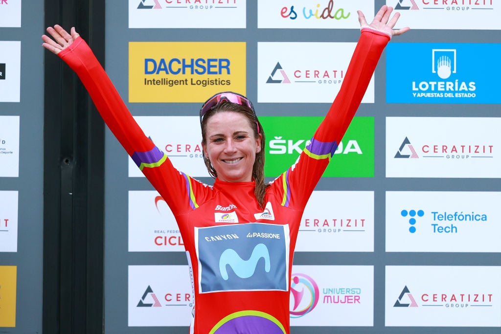 Annemiek van Vleuten stormed into red after her solo ride