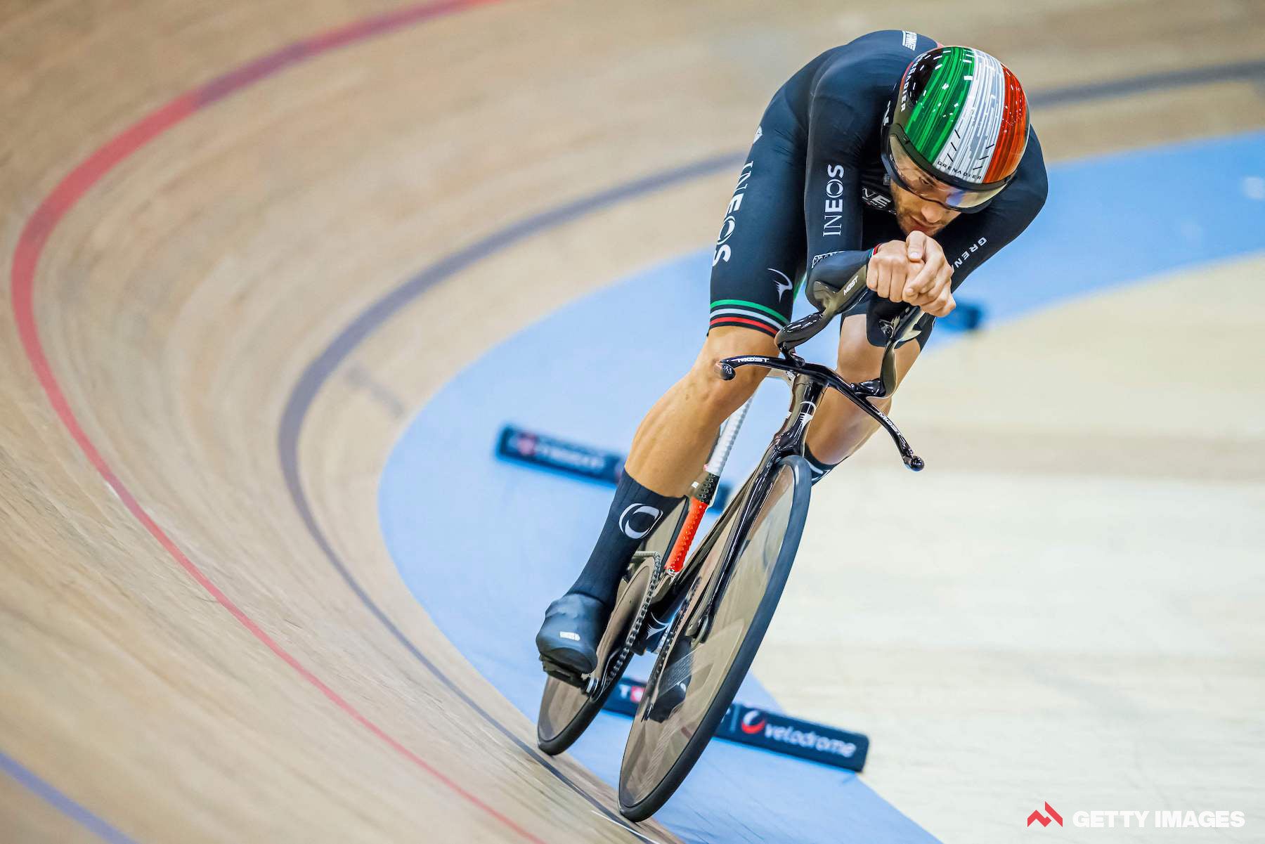 Filippo Ganna on his way to smashing the UCI World Hour Record.