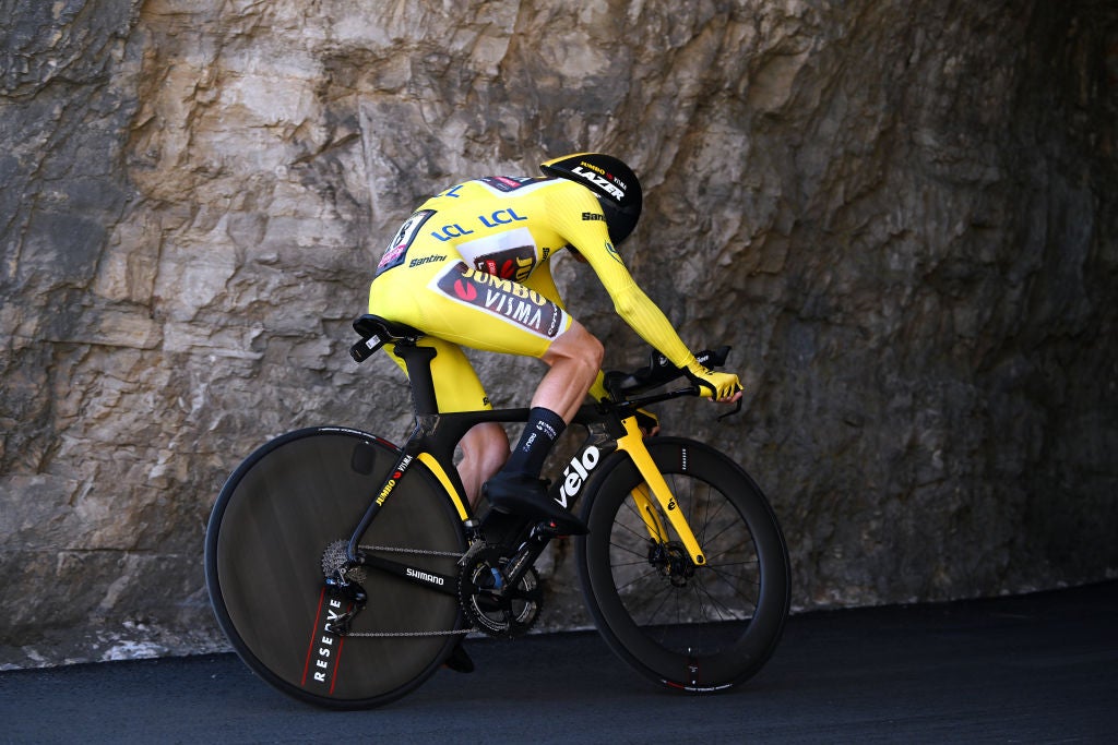 ROCAMADOUR, FRANCE - JULY 23: Jonas Vingegaard Rasmussen of Denmark and Team Jumbo - Visma Yellow Leader Jersey sprints during the 109th Tour de France 2022, Stage 20 a 40,7km individual time trial from Lacapelle-Marival to Rocamadour / #TDF2022 / #WorldTour / on July 23, 2022 in Rocamadour, France. (Photo by Dario Belingheri/Getty Images)