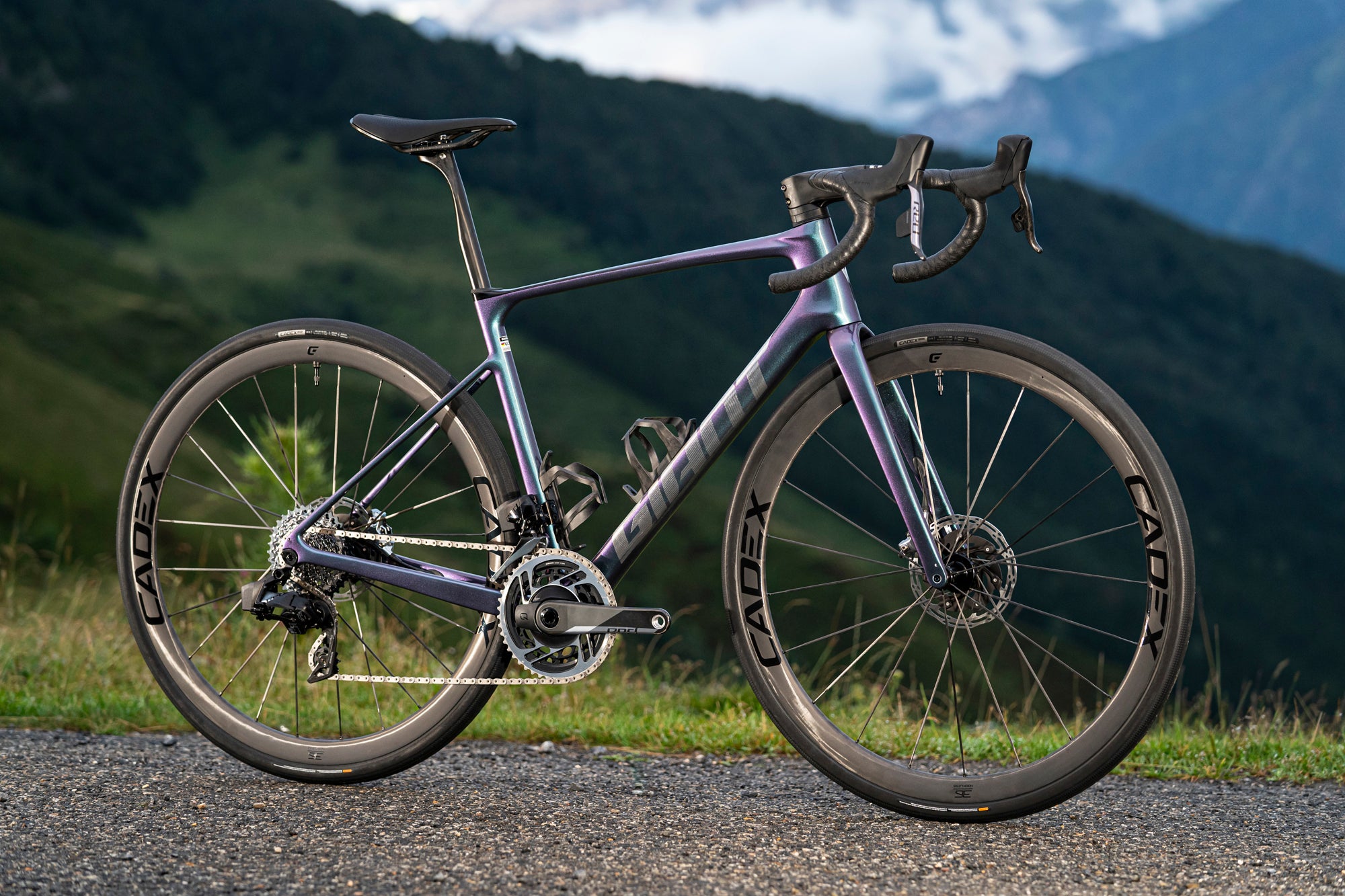 Giant releases new Defy: An endurance road bike from the worlds