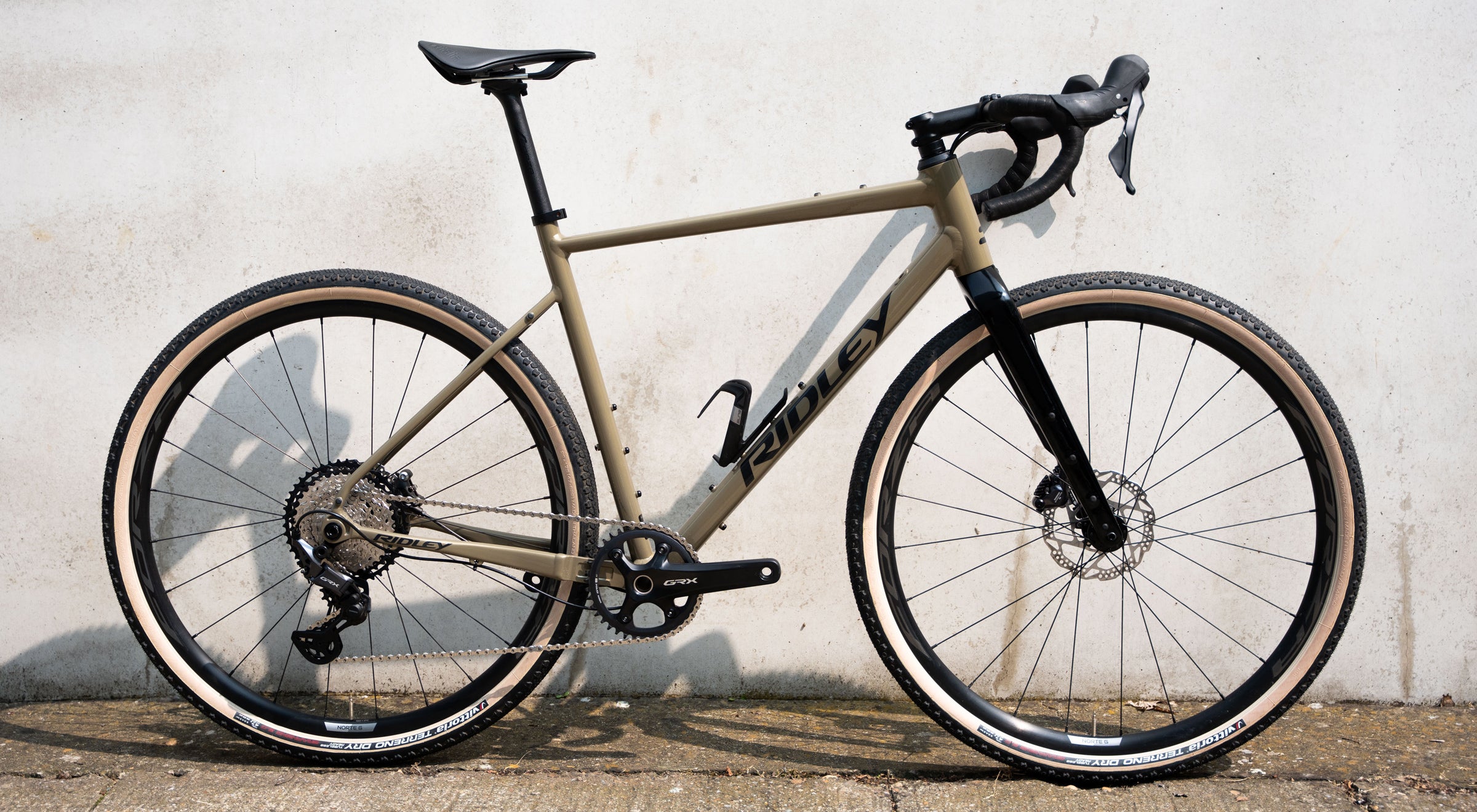 RIDLEY KANZO Adventure 2021 カーボンホイール First Look: New Ridley Kanzo Adventure is A for Aluminum, and