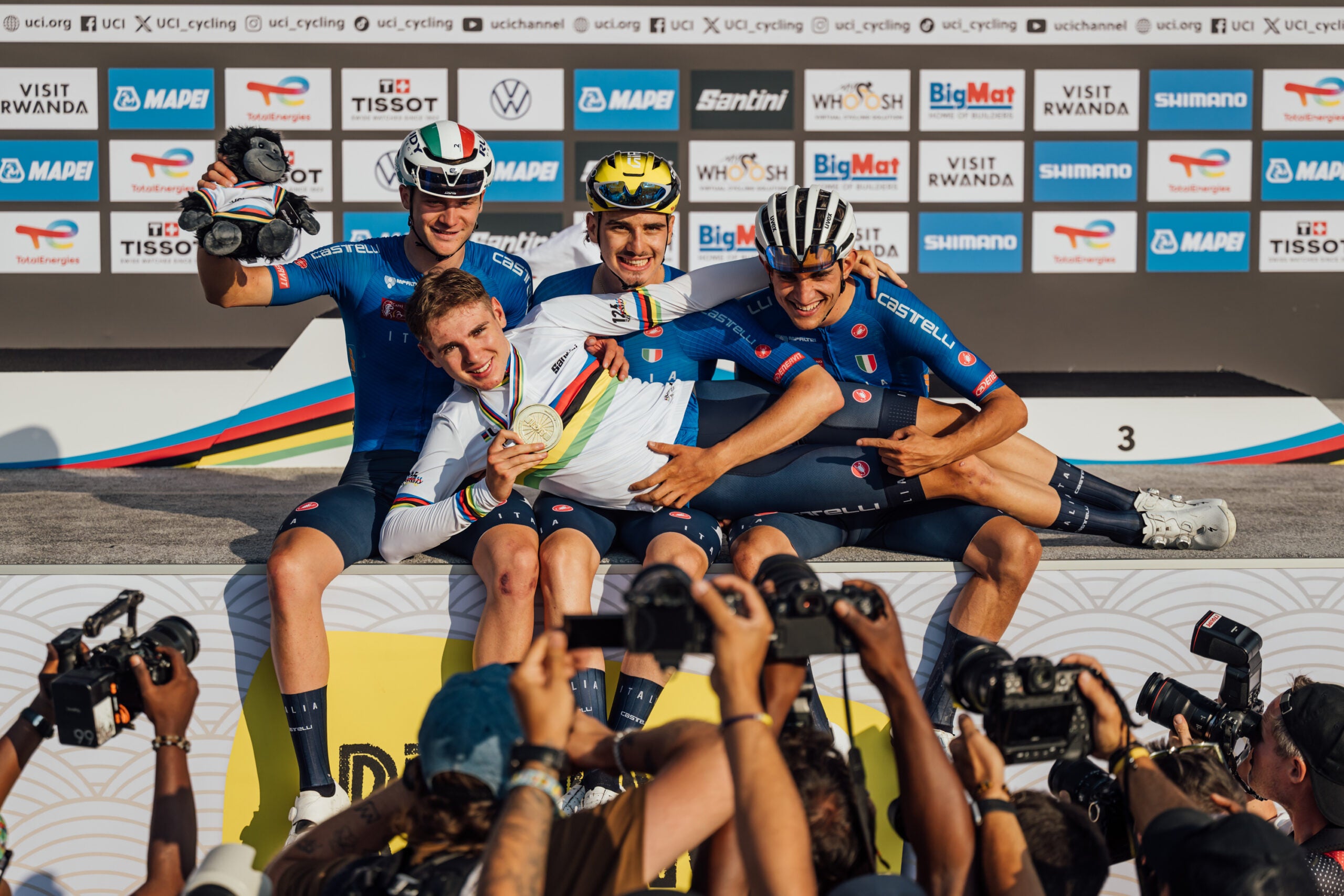 Italy's Lorenzo Finn celebrates his U23 win.