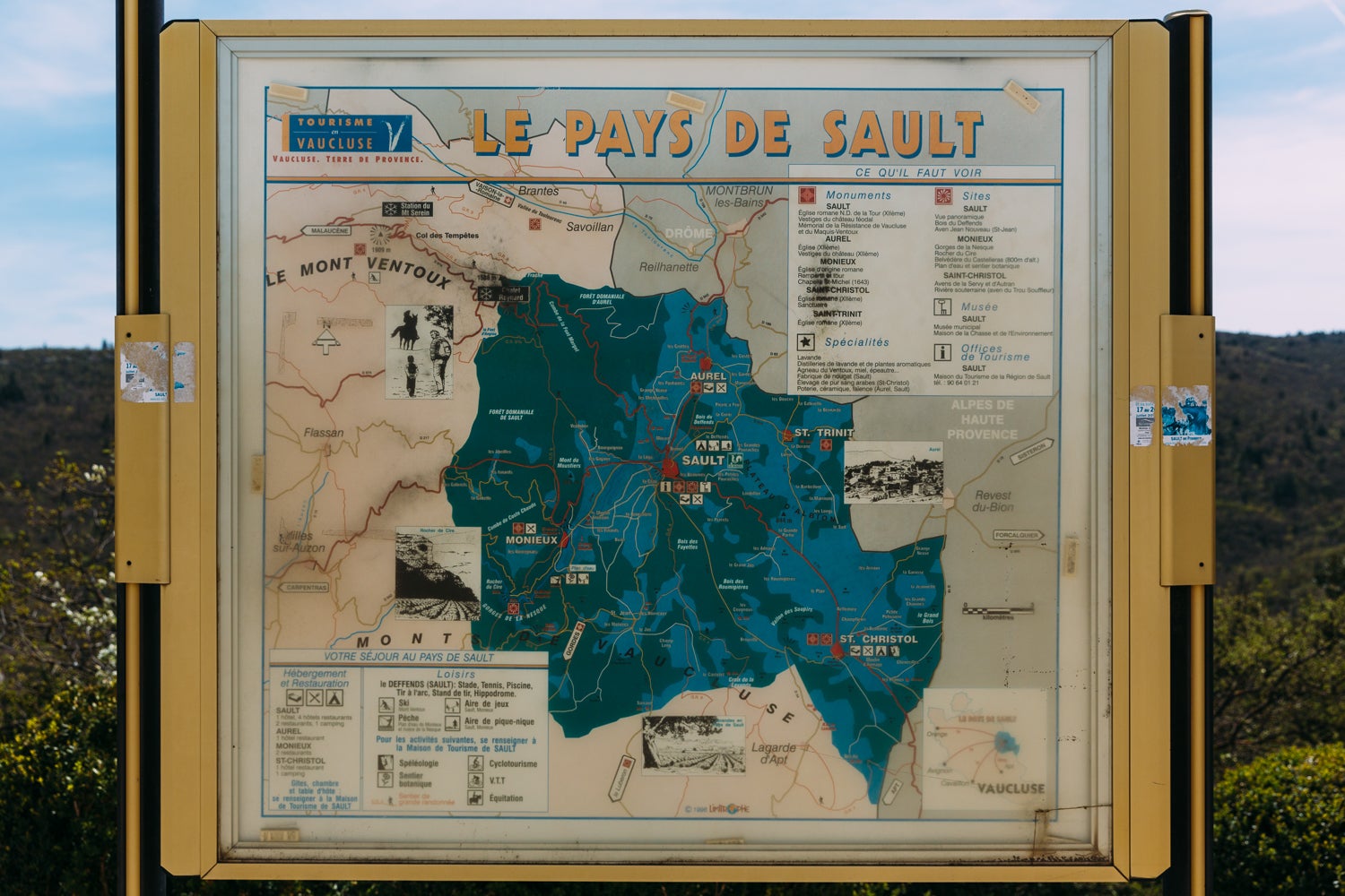 2008 Cross Crusade finals: Kevin Hulik splashes through the bog. 