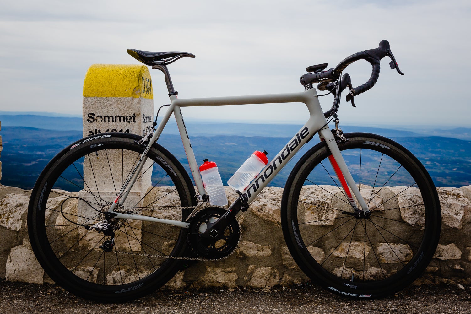 2008 Cross Crusade finals: Sean Babcock leads Kevin Hulik during the race. 